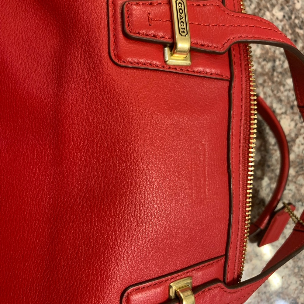 Coach mid size bag - Picture 4 of 13